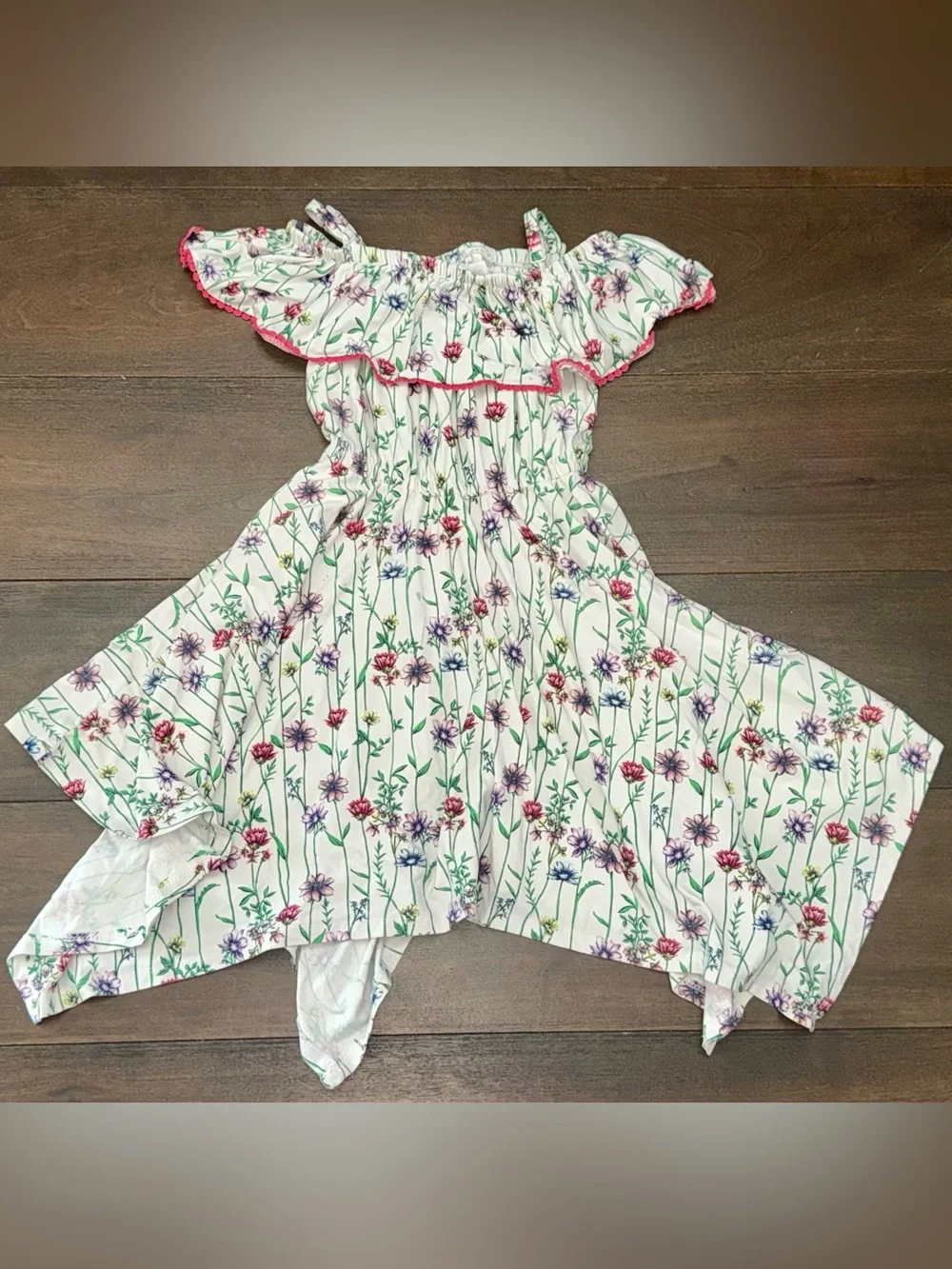 BCBGirls Floral Off-the-Shoulder Handkerchief Dress | Girls Medium (10/12) | EUC